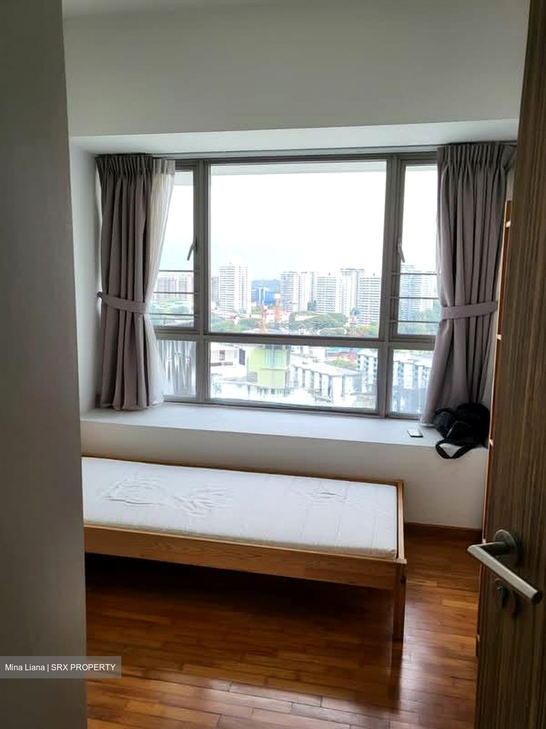Trevista (D12), Condominium #562136921